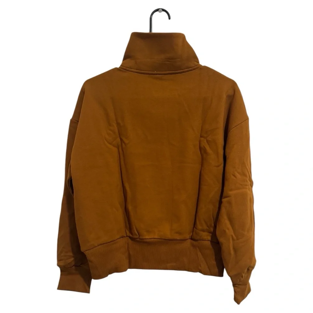 Quarter-Zip Pullover - Picture 2 of 4